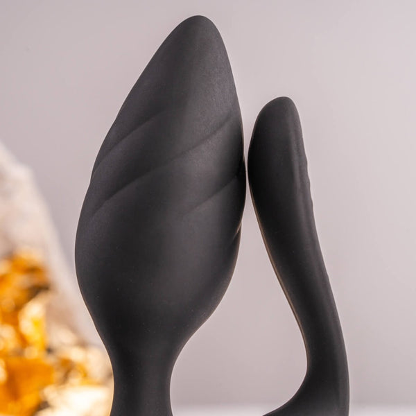 Rocks-Off Cocktail Remote Control Double Stimulation Butt Plug (2 Colours Available) - Extreme Toyz Singapore - https://extremetoyz.com.sg - Sex Toys and Lingerie Online Store - Bondage Gear / Vibrators / Electrosex Toys / Wireless Remote Control Vibes / Sexy Lingerie and Role Play / BDSM / Dungeon Furnitures / Dildos and Strap Ons  / Anal and Prostate Massagers / Anal Douche and Cleaning Aide / Delay Sprays and Gels / Lubricants and more... 