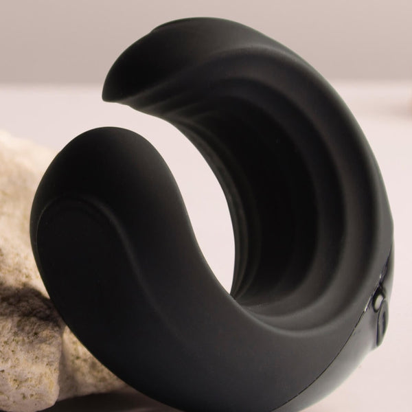 Rocks-Off Echo Vibrating Rechargeable Masturbator - Extreme Toyz Singapore - https://extremetoyz.com.sg - Sex Toys and Lingerie Online Store - Bondage Gear / Vibrators / Electrosex Toys / Wireless Remote Control Vibes / Sexy Lingerie and Role Play / BDSM / Dungeon Furnitures / Dildos and Strap Ons &nbsp;/ Anal and Prostate Massagers / Anal Douche and Cleaning Aide / Delay Sprays and Gels / Lubricants and more...