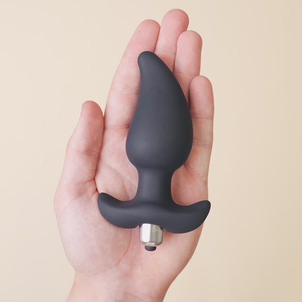 Rocks-Off Butt Throb 7 Speeds Butt Plug - Extreme Toyz Singapore - https://extremetoyz.com.sg - Sex Toys and Lingerie Online Store - Bondage Gear / Vibrators / Electrosex Toys / Wireless Remote Control Vibes / Sexy Lingerie and Role Play / BDSM / Dungeon Furnitures / Dildos and Strap Ons / Anal and Prostate Massagers / Anal Douche and Cleaning Aide / Delay Sprays and Gels / Lubricants and more...