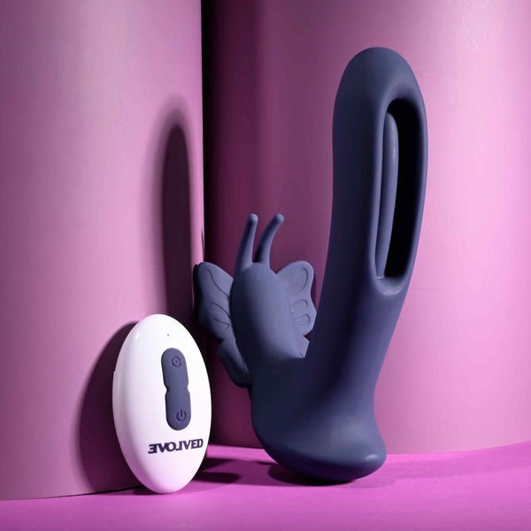 Lord of the Wings 10-Function Rechargeable Flicking Remote-Control G-Spot Vibrator