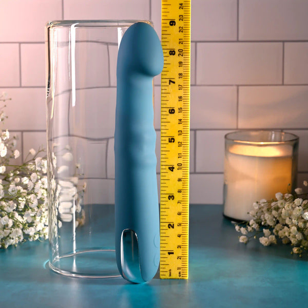 Queen of All Trades Rechargeable Thrusting Vibrator