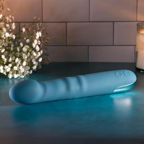 Queen of All Trades Rechargeable Thrusting Vibrator