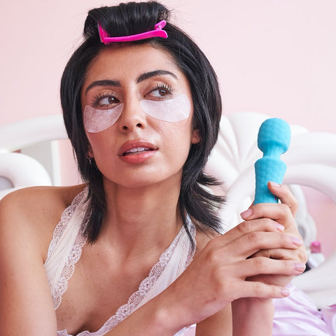 Femmefunn Ultra Wand Mini - Turquoise - Extreme Toyz Singapore - https://extremetoyz.com.sg - Sex Toys and Lingerie Online Store - Bondage Gear / Vibrators / Electrosex Toys / Wireless Remote Control Vibes / Sexy Lingerie and Role Play / BDSM / Dungeon Furnitures / Dildos and Strap Ons &nbsp;/ Anal and Prostate Massagers / Anal Douche and Cleaning Aide / Delay Sprays and Gels / Lubricants and more...