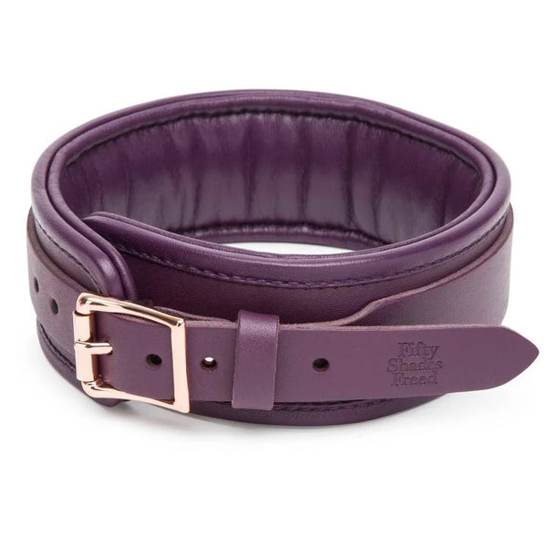 Freed Cherished Collection: Leather Collar & Lead