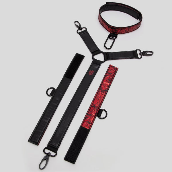 スウィート・アンチシペーション・コレクション：リバーシブルフェイクレザーの首輪とリストバンド