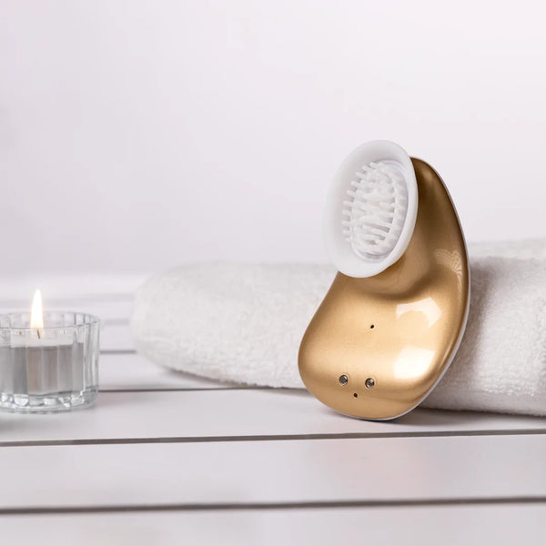 Twitch Innovation Hands-Free Suction & Vibration Clitoral Stimulator - Gold