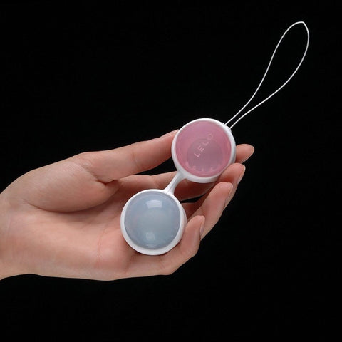 LELO Classic Weighted Vaginal Beads - Extreme Toyz Singapore - https://extremetoyz.com.sg - Sex Toys and Lingerie Online Store - Bondage Gear / Vibrators / Electrosex Toys / Wireless Remote Control Vibes / Sexy Lingerie and Role Play / BDSM / Dungeon Furnitures / Dildos and Strap Ons  / Anal and Prostate Massagers / Anal Douche and Cleaning Aide / Delay Sprays and Gels / Lubricants and more...