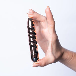 Maia Toys LOLA USB Rechargeable Silicone 10-Function Vibrating Twisty Bullet - Extreme Toyz Singapore - https://extremetoyz.com.sg - Sex Toys and Lingerie Online Store - Bondage Gear / Vibrators / Electrosex Toys / Wireless Remote Control Vibes / Sexy Lingerie and Role Play / BDSM / Dungeon Furnitures / Dildos and Strap Ons &nbsp;/ Anal and Prostate Massagers / Anal Douche and Cleaning Aide / Delay Sprays and Gels / Lubricants and more...