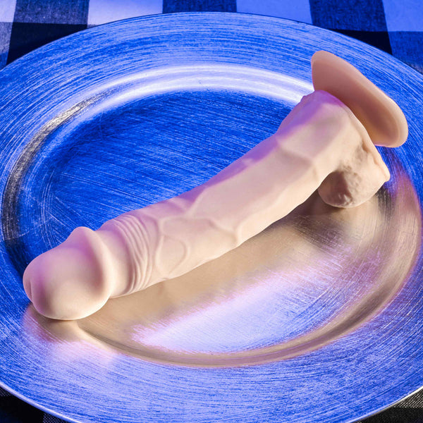 Selopa 6.5" Natural Feel Dildo - Light