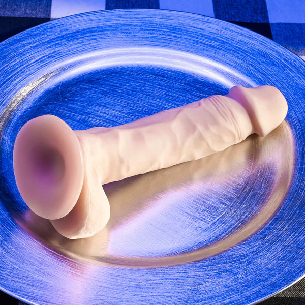 Selopa 6.5" Natural Feel Dildo - Light