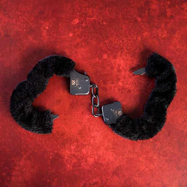 Cuff Love Furry Metal Handcuffs