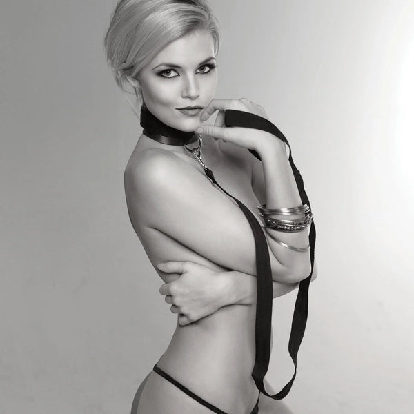 Sex & Mischief Black Collar & Leash