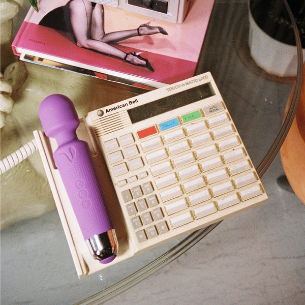 Mini Halo 20x Rechargeable Wand Vibrator - Purple