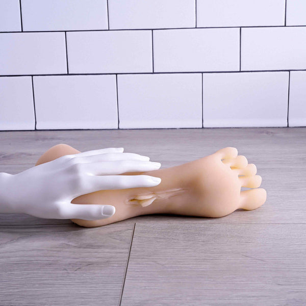 Zero Tolerance Pussy Footin Realistic Masturbator – Light