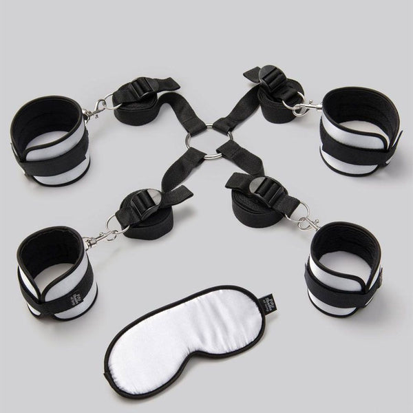 Fifty Shades of Grey Collection: Hard Limits Bed Restraint Kit