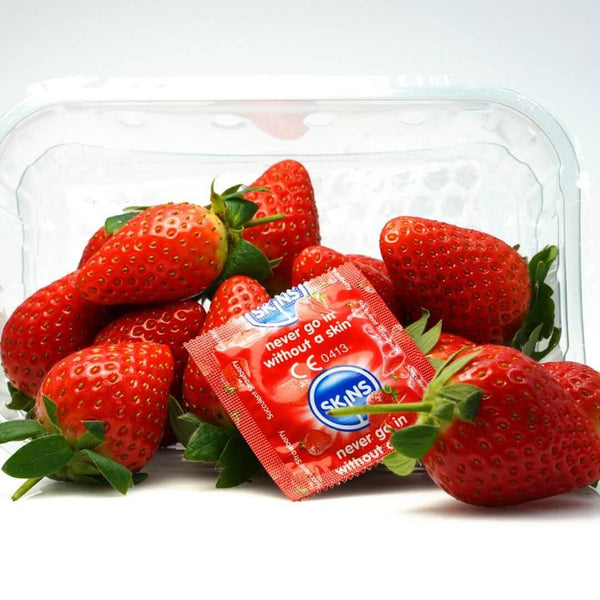 Skins Strawberry Condoms - 4 Pack - Extreme Toyz Singapore - https://extremetoyz.com.sg - Sex Toys and Lingerie Online Store