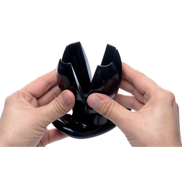 Master Series Claw Expanding Anal Dilator - Extreme Toyz Singapore - https://extremetoyz.com.sg - Sex Toys and Lingerie Online Store - Bondage Gear / Vibrators / Electrosex Toys / Wireless Remote Control Vibes / Sexy Lingerie and Role Play / BDSM / Dungeon Furnitures / Dildos and Strap Ons  / Anal and Prostate Massagers / Anal Douche and Cleaning Aide / Delay Sprays and Gels / Lubricants and more...